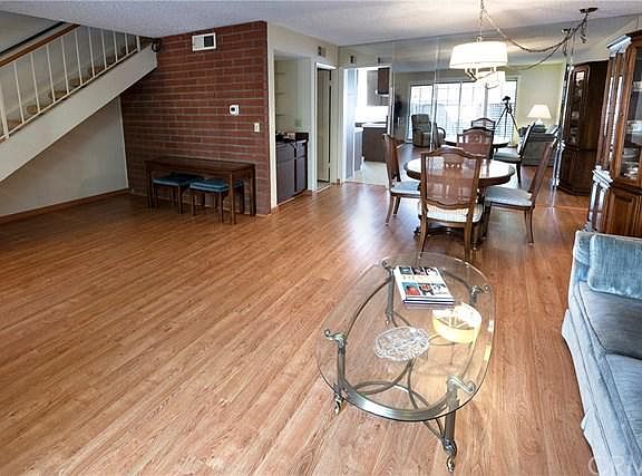 3rd image of 3472 W 170th St