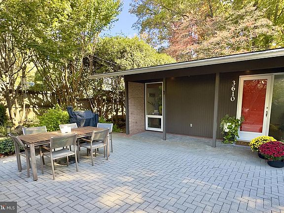 3rd image of 3610 Spruell Dr