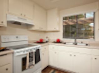 2379 Caringa Way APT H, Carlsbad, CA 92009