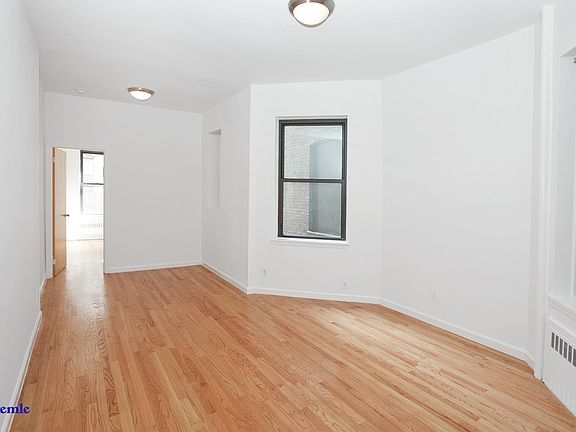 2nd image of 216 E 83rd St APT 3d