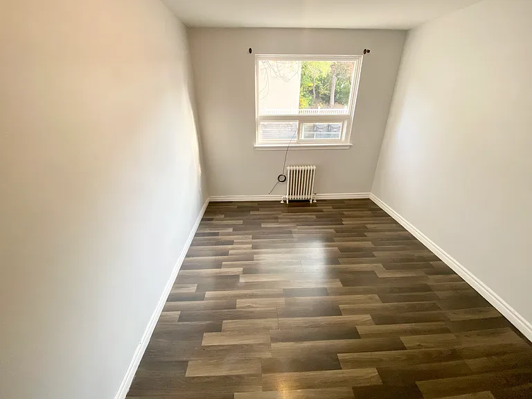 127 Scarlett Rd #4 — Photo 16