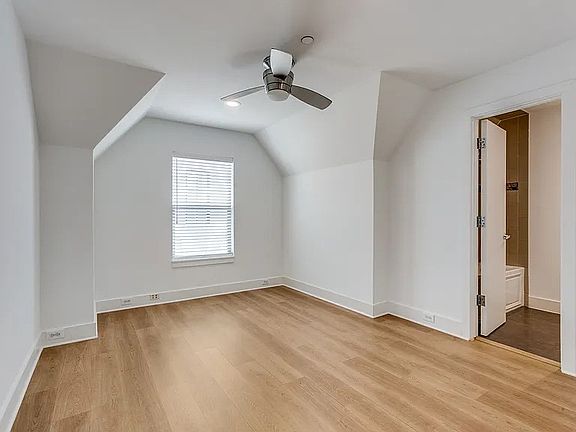 5th image of 3428 Rosedale Ave APT D