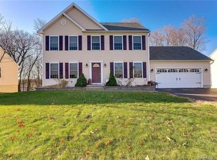 192 Cobblestone Ln, Meriden, CT 06450