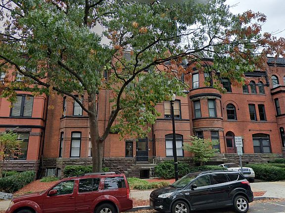 3rd image of 1009 New Hampshire Ave NW APT 6