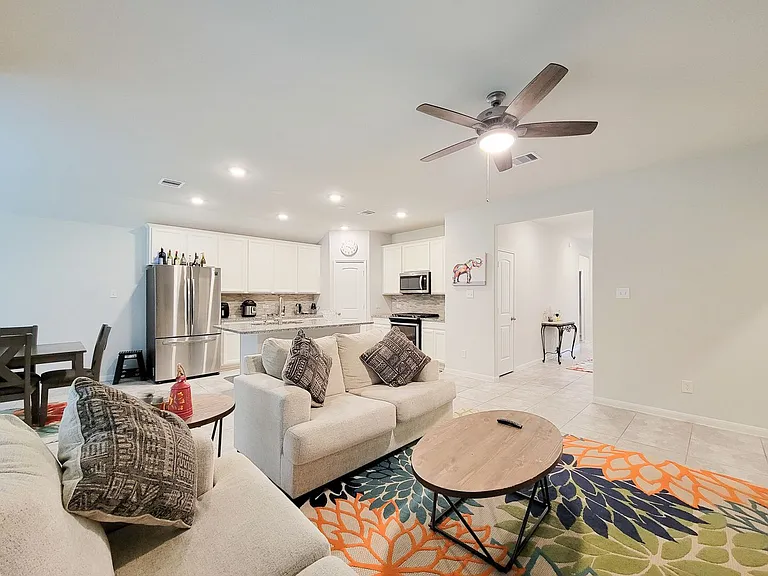 6523 Fiddlewood Thicket Ln — Photo 5