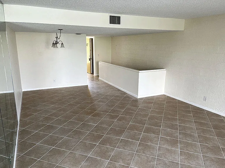 2828 Tennis Club Dr #207 — Photo 3