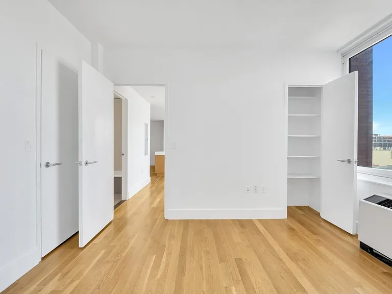 150 4th Ave #8H — Photo 8