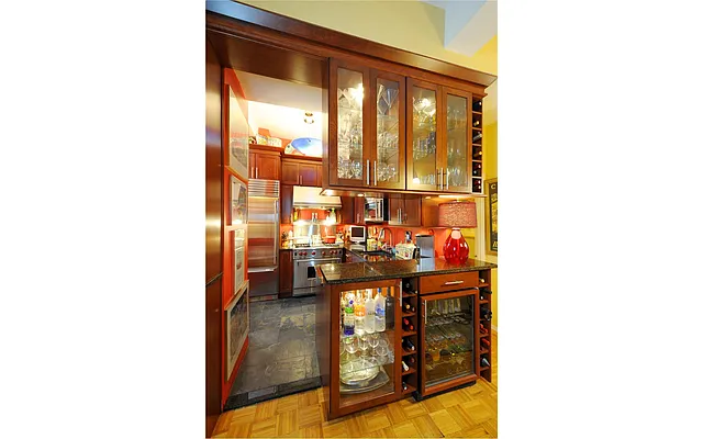 Sold by Douglas Elliman | media 18