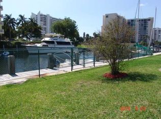 1580 E Terra Mar Dr, Pompano Beach, FL 33062
