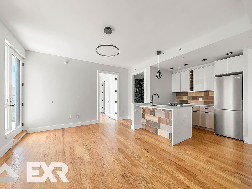 1st image of 2112 Avenue P #606
