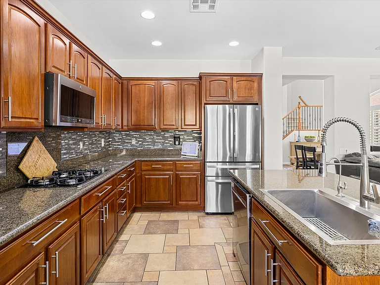 816 Colina Alta Pl — Photo 6