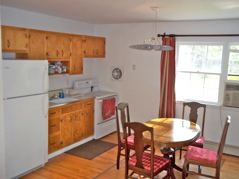 232 Norfolk Dr — Photo 14