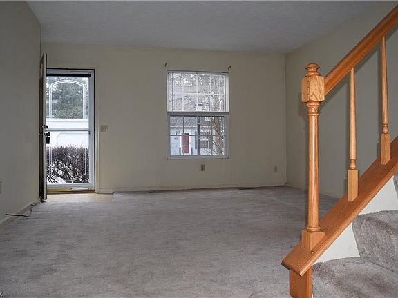 4th image of 3310 Brookpoint Ln