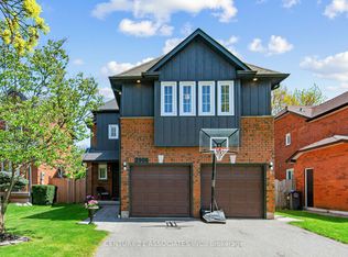 2908 Tradewind Dr, Mississauga, ON L5N6L2