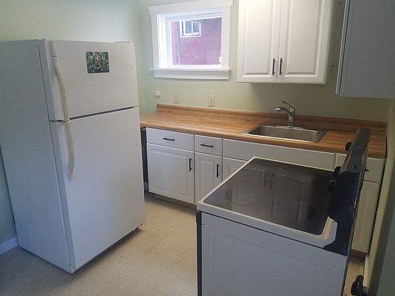 5th image of 720 Main St APT 1