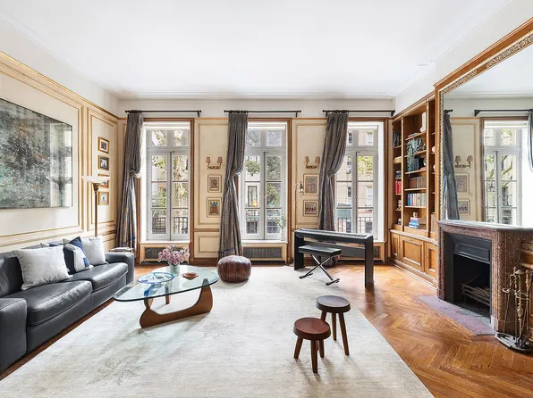 125 E 64th St APT 3, New York, NY 10065