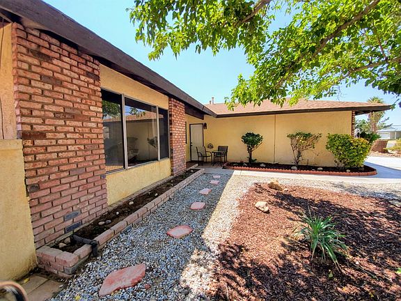 4th image of 26347 Corona Dr