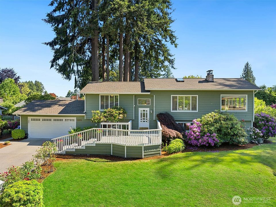 1st image of 1201 37th Avenue SE