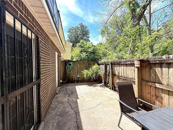 4th image of 4017 Cottage Hill Rd APT 34