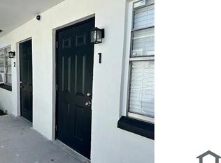 810 5th St #2, West Palm Beach, FL 33401