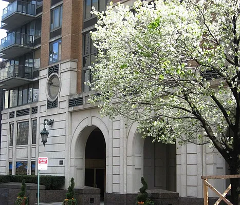 Sold by Corcoran | media 22