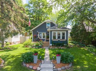 1828 Eustis St, Lauderdale, MN 55113