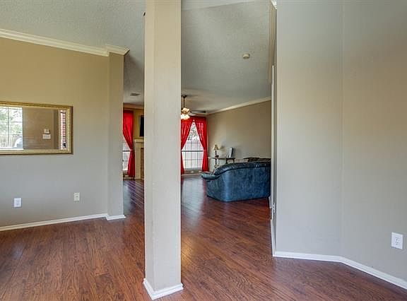 3rd image of 941 Golden Grove Dr