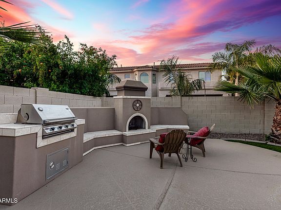 3rd image of 4614 E Reins Rd