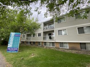 Amera Manor, Edmonton, AB T5M 0K8