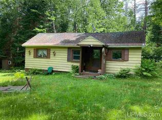 7288 Willow Dr, Republic, MI 49879