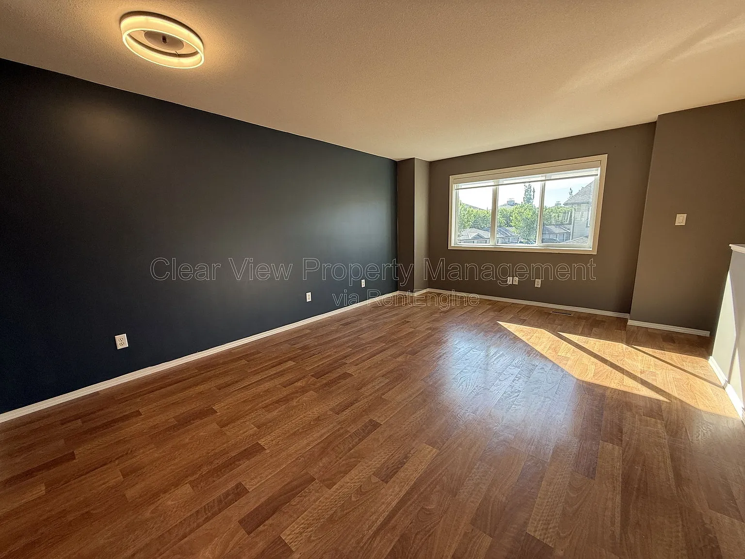 2 bed, 2.0 bath, 955 sqft, $1,799 — Photo 4