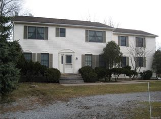 65 Heim Rd, Williamsville, NY 14221