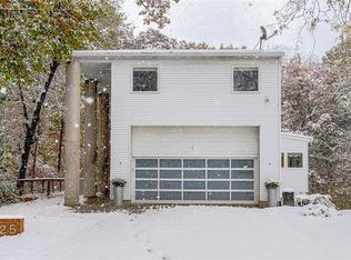 7525 Wild Flower Ct, Johnston, IA 50131