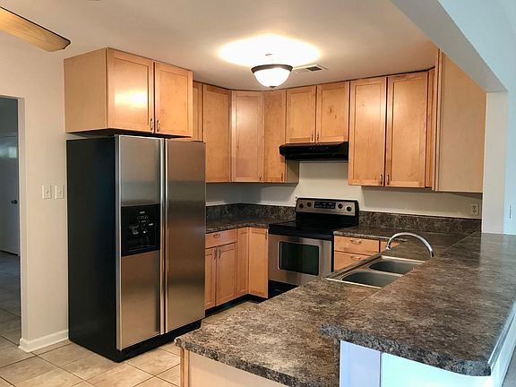 5th image of 8864 Sawtelle Way