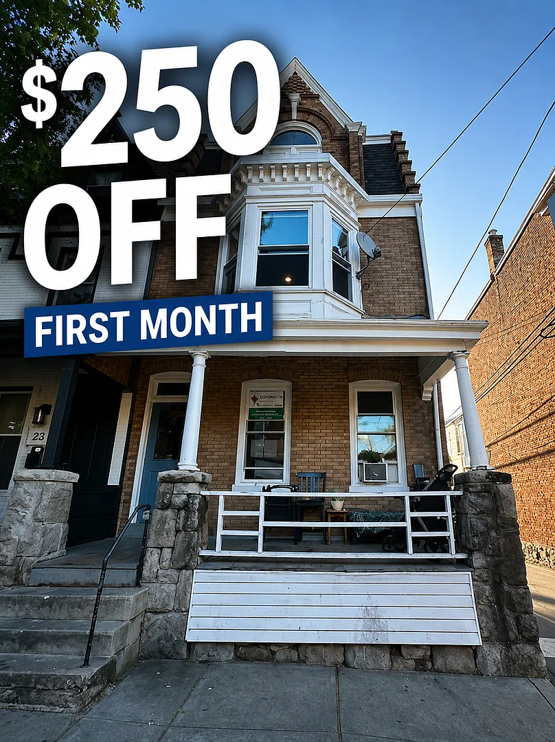 25 South Ann Street — Photo 1