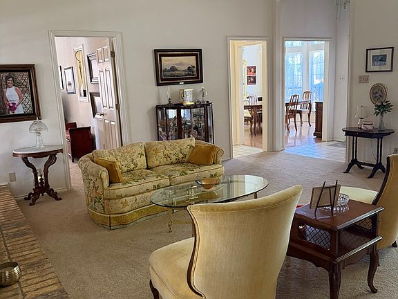 2nd image of 4497 Hackberry Ct