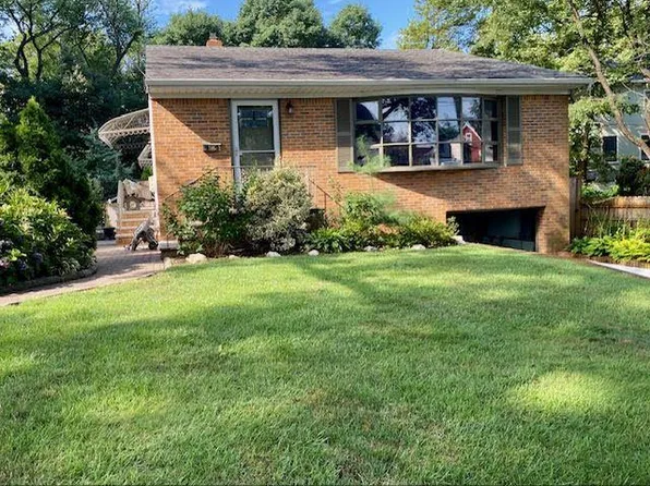 99 Morse Ave, Rutherford, NJ 07070