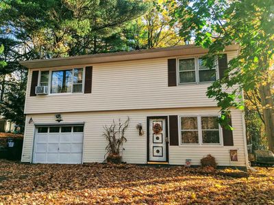 146 Elliot Rd, East Greenbush, NY, 12061