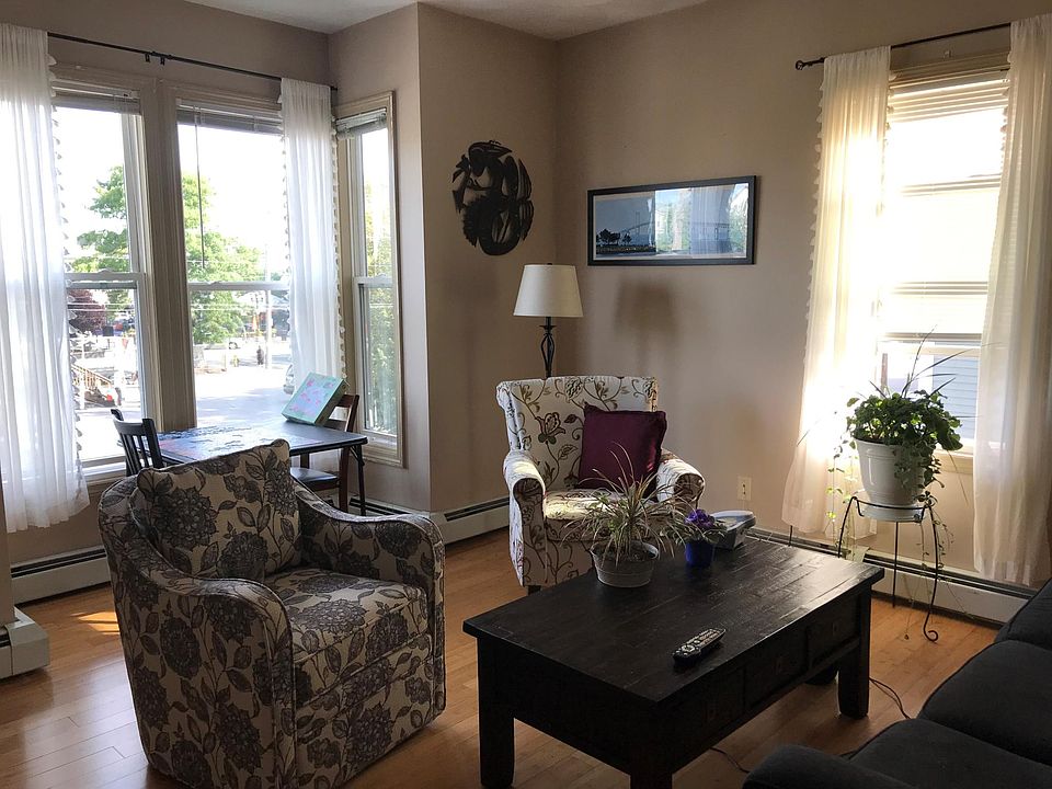 1st image of 10 Africa St #1