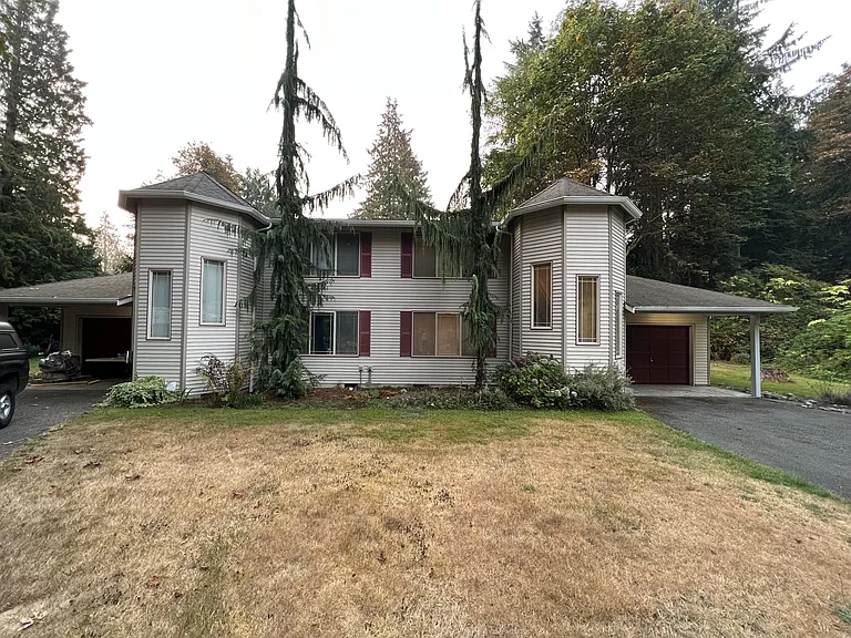 4302 103rd Ave SE #B — Photo 1