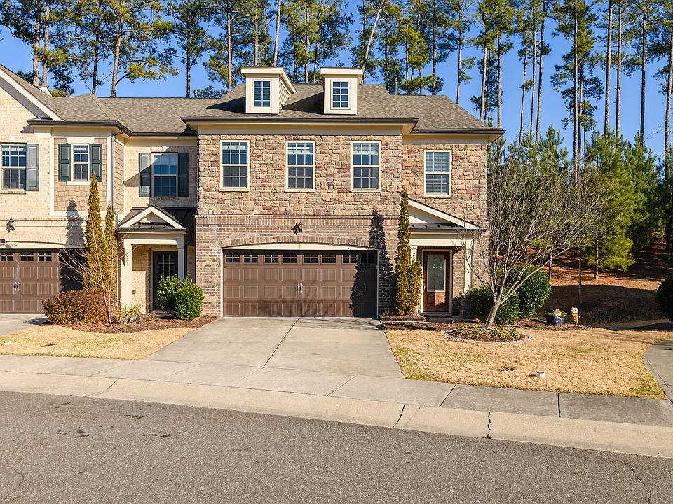1st image of 333 Castle Rock Ln
