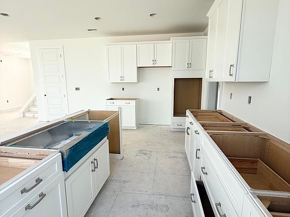 4th image of 5204 Boylston Dr
