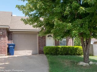 905B Meghan Ct, Siloam Spgs, AR 72761