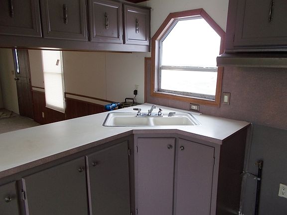 5th image of 5780 W Erie Ave Lot 27