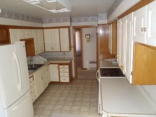 3 bed, 2.5 bath, 2000 sqft, $1,700 — Photo 4