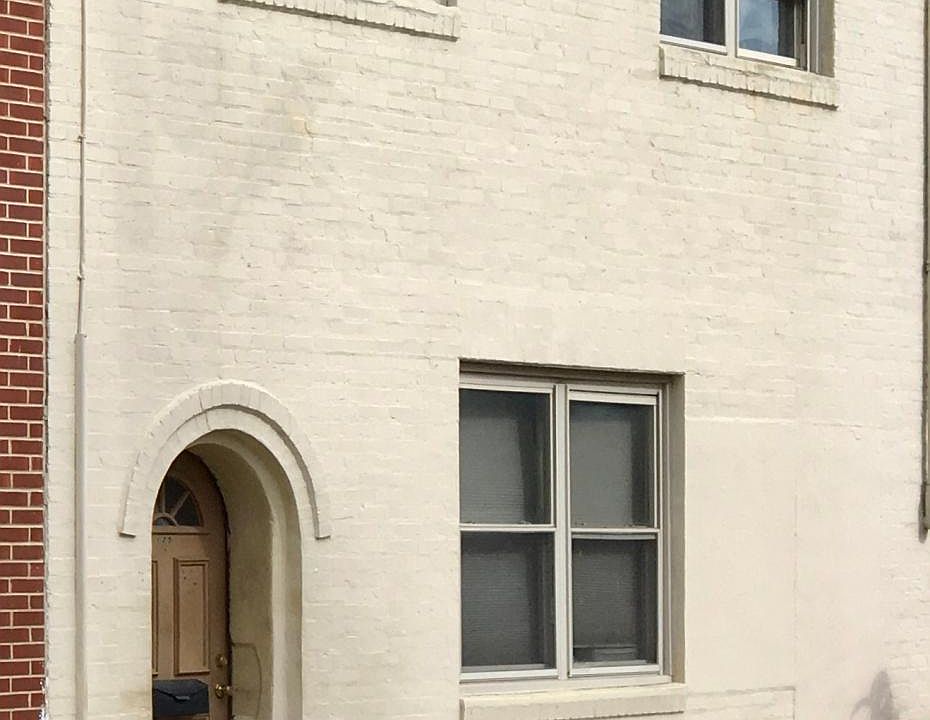 2nd image of 125 Wilder St