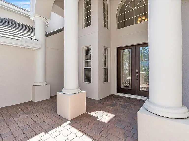 11538 Delwick Dr — Photo 4
