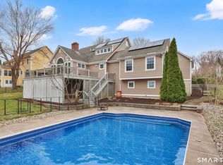 4 Harrison Drive, Cromwell, CT 06416