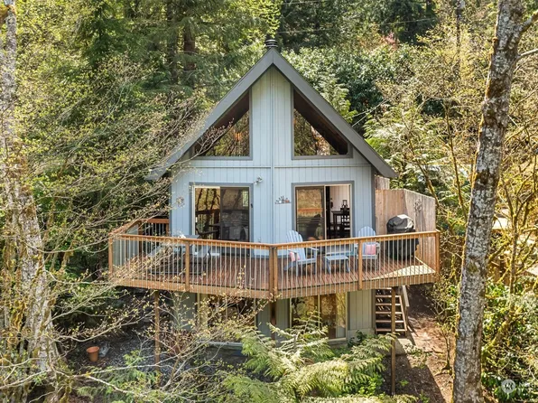 52933 S Riverside Road, Gold Bar, WA 98251