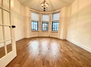 7253 61st St #1, Ridgewood, NY 11385